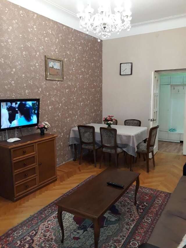 Апартаменты F.Amirov Баку-4